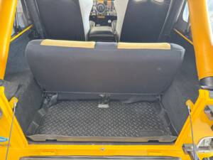 Image 22/51 of Jeep CJ-7 Renegade (1981)