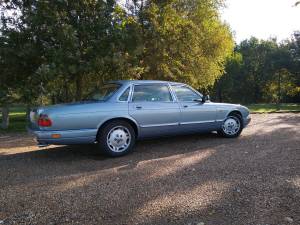 Immagine 10/21 di Jaguar XJ 6 4.0 Sovereign (1996)