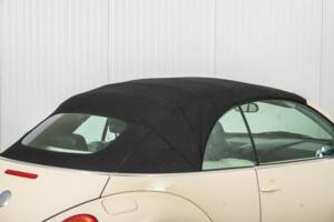 Imagen 42/48 de Volkswagen New Beetle 1.6 (2004)