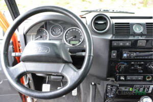 Bild 12/50 von Land Rover Defender 90 Autobiography (2015)