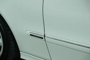Bild 13/50 von Mercedes-Benz E 500 (2007)