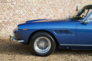 Immagine 27/50 di Ferrari 330 GT (1966)