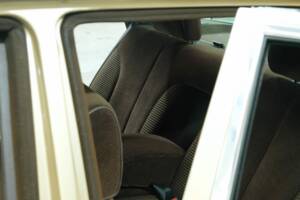 Bild 38/50 von Mercedes-Benz 280 SE (1980)