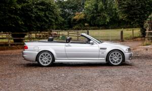 Image 2/50 de BMW M3 (2004)