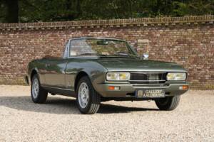 Image 41/50 of Peugeot 504 Convertible (1981)