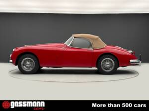 Imagen 5/15 de Jaguar XK 150 3.4 S DHC (1958)