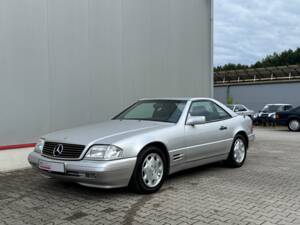 Bild 4/82 von Mercedes-Benz SL 320 (1995)