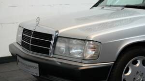 Bild 19/32 von Mercedes-Benz 190 E 1.8 (1991)