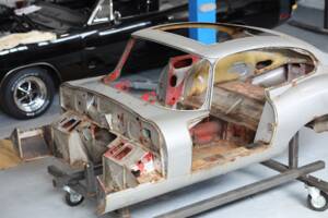 Immagine 6/14 di Jaguar E-Type (1969)