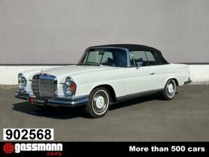 Image 1/15 de Mercedes-Benz 280 SE 3,5 (1970)