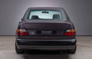 Bild 11/38 von Mercedes-Benz 500 E (1992)