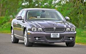 Image 5/50 de Jaguar XJ 8 4.2 (2009)