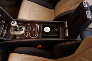 Bild 31/41 von Bentley Continental GTC W12 (2014)