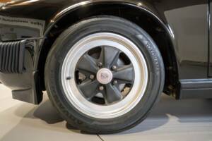 Image 35/38 of Porsche 911 Carrera 3.2 (1986)