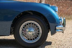 Image 39/50 of Jaguar XK 150 3.4 S OTS (1958)