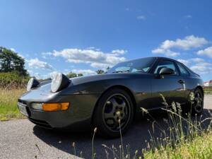 Image 22/73 de Porsche 968 (1992)