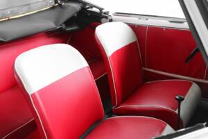 Image 22/37 of Autobianchi Bianchina Convertible (1960)