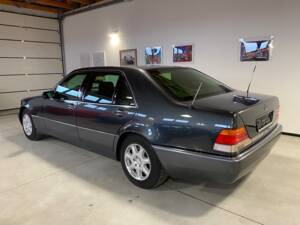 Image 2/49 of Mercedes-Benz S 500 L (1996)