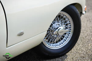 Image 33/65 de Jaguar E-Type 3.8 Flat Floor (1961)