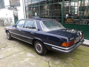 Image 9/25 de Mercedes-Benz 280 SE (1979)