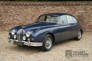 Image 1/50 of Jaguar Mk II 3.4 (1966)