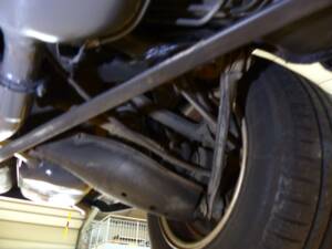 Image 43/83 de Mercedes-Benz E 220 (1996)