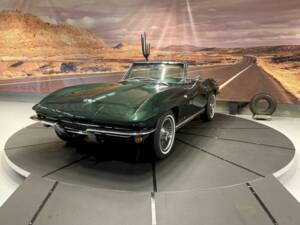 Bild 4/35 von Chevrolet Corvette Sting Ray Convertible (1965)