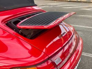 Bild 43/44 von Porsche 911 Carrera (1994)