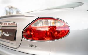 Bild 16/37 von Jaguar XKR (2001)