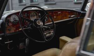 Image 3/39 of Bentley S 3 Continental (1965)
