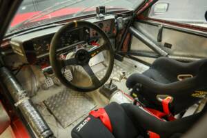 Image 3/50 de Alfa Romeo 75 3.0 V6 QV (1990)