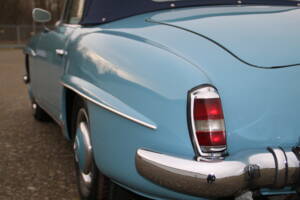 Image 36/68 of Mercedes-Benz 190 SL (1961)