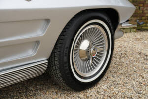 Bild 36/50 von Chevrolet Corvette Sting Ray (1963)