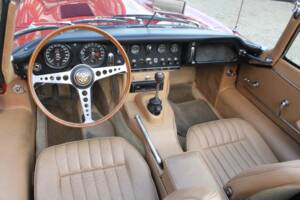 Bild 11/17 von Jaguar E-Type 4.2 (1966)