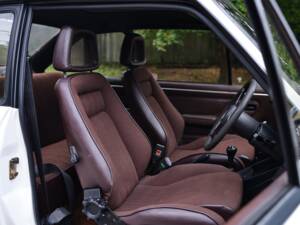 Afbeelding 30/50 van Ford Escort RS 2000 (1979)