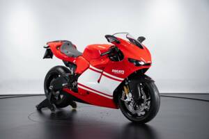 Bild 5/50 von Ducati DUMMY (2007)