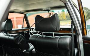Image 28/50 of Mercedes-Benz 300 SEL 6.3 (1970)