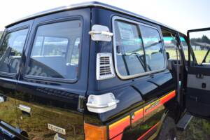 Image 5/17 of Toyota Land Cruiser FJ 62 (1987)