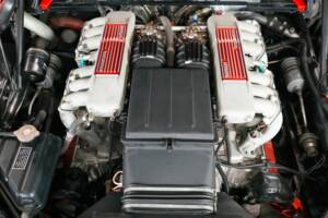 Bild 4/50 von Ferrari Testarossa (1990)