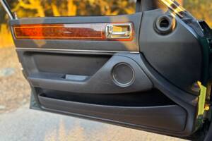 Image 33/40 of Jaguar Sovereign 3.6 (1989)