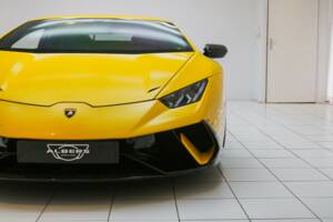 Bild 52/71 von Lamborghini Huracán Performante (2017)
