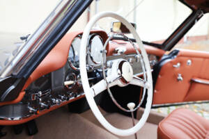 Imagen 10/35 de Mercedes-Benz 190 SL (1961)