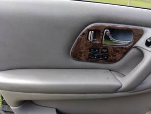 Immagine 28/76 di Infiniti Q45 (1994)