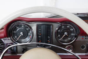 Image 11/24 of Mercedes-Benz 280 SL (1968)