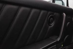 Image 28/50 de Porsche 911 Carrera 3.2 (1989)