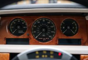 Image 16/27 of Rolls-Royce Phantom Coupé (2013)