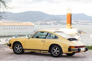 Image 2/58 of Porsche 911 2.7 S (1974)