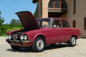 Immagine 46/50 di Alfa Romeo Giulia Nuova Super 1300 (1974)