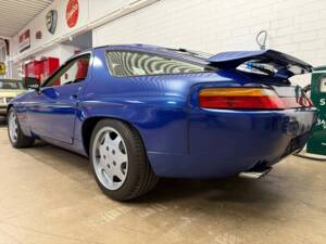 Bild 14/17 von Porsche 928 S4 (1990)