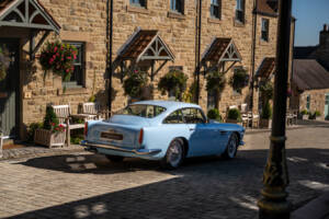 Image 14/56 de Aston Martin DB 4 (1958)